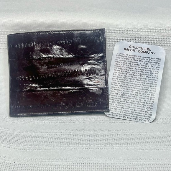 VTG Genuine Eel Skin Burgundy Bifold Wallet Never Used - Picture 2 of 9